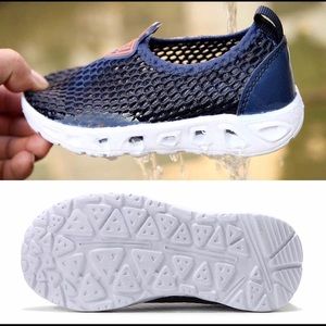 Kids Fashion Water Shoes